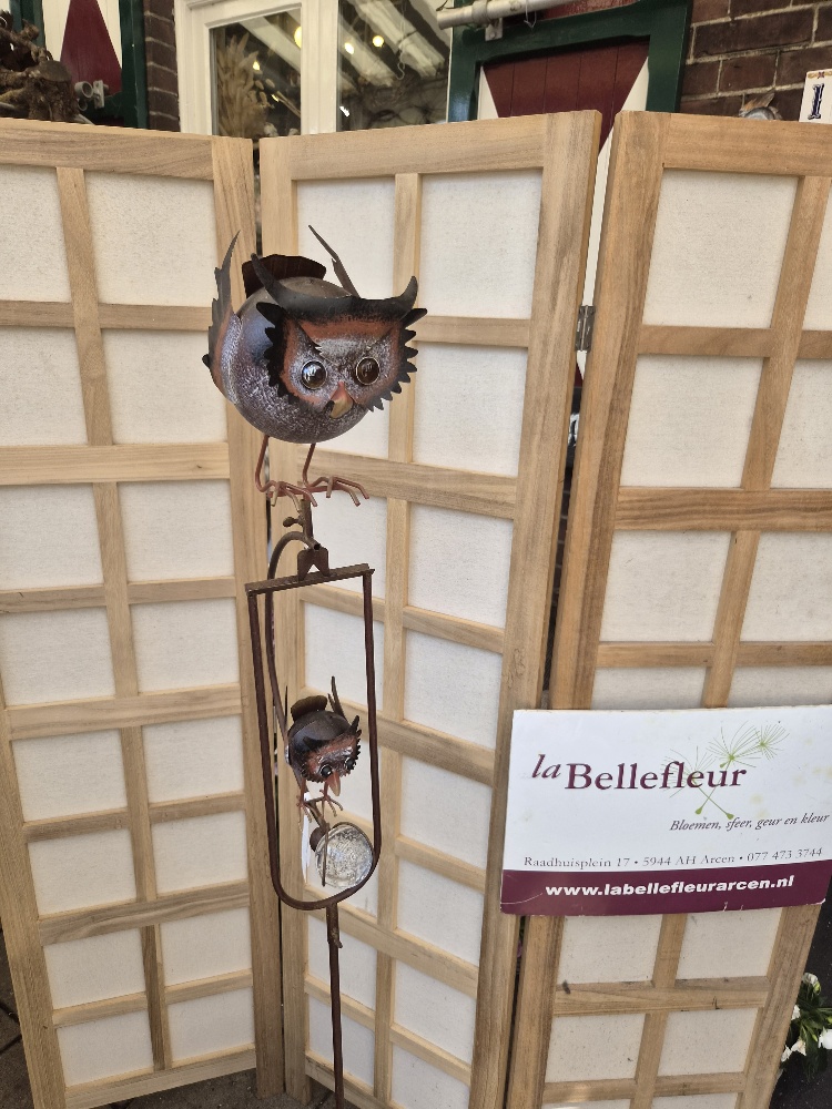 Tuinsteker uil met baby