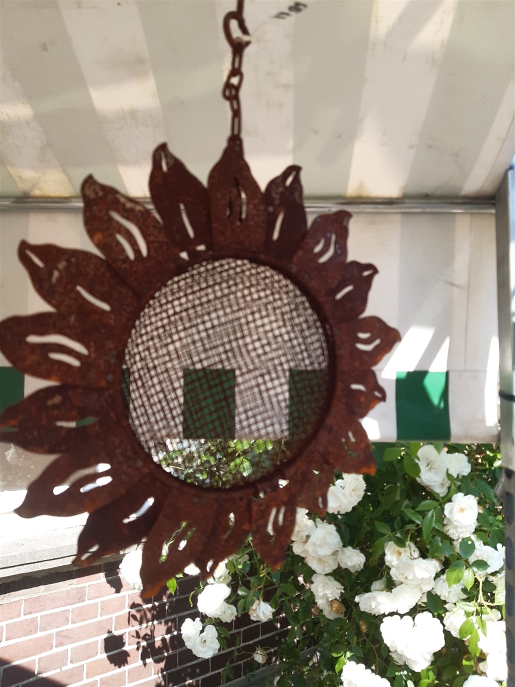 roest zon hanger